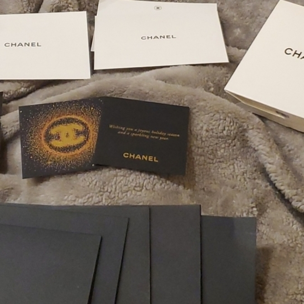 Chanel Holiday wrapping set
